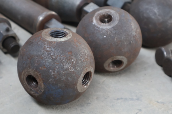 鋼網(wǎng)架螺栓球節(jié)點(diǎn)檢測